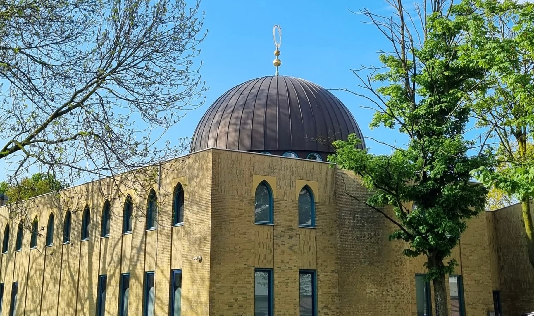 Masjid Anwar-e-Qoeba Ahle Sunna Hanafi - Moskee in Utrecht